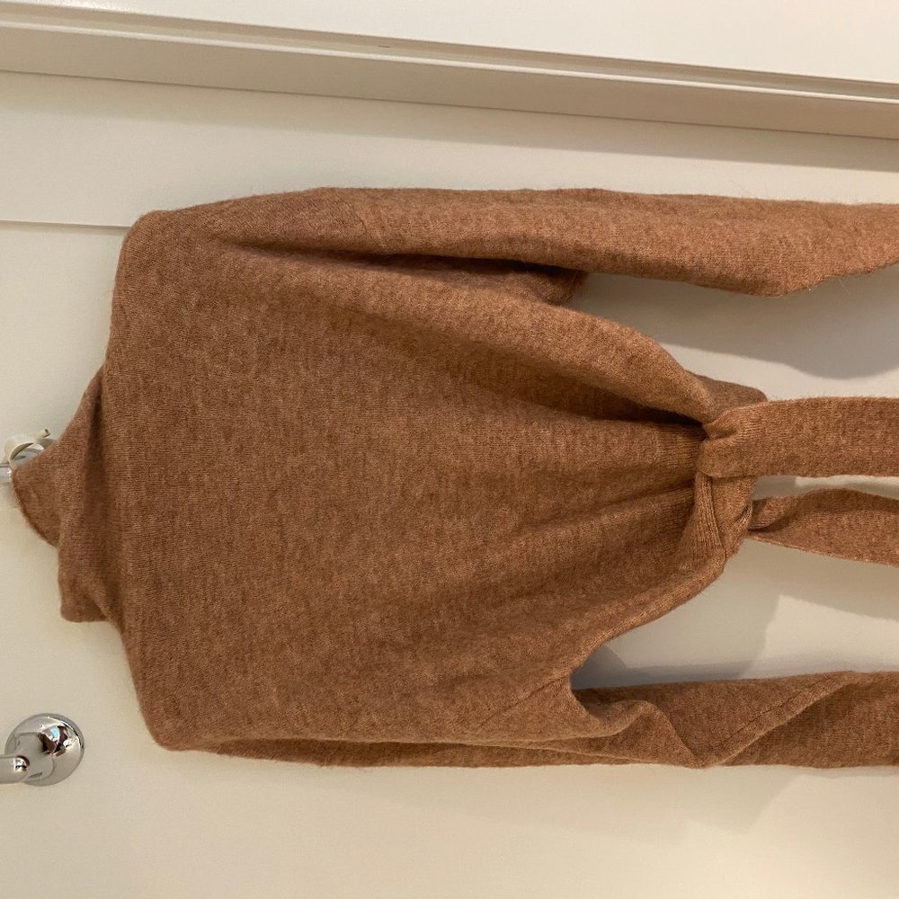 Wilfred Tie Up Sweater